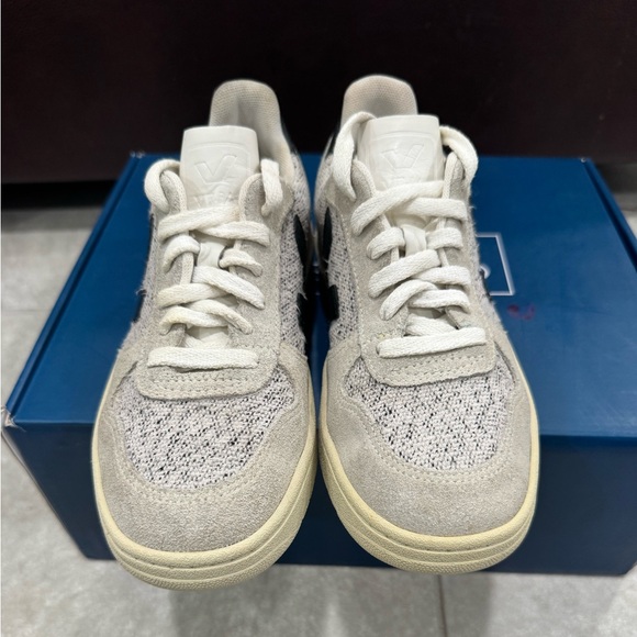 Veja V-10 Flannel Sneakers Shoes Snow Black - Picture 3 of 6